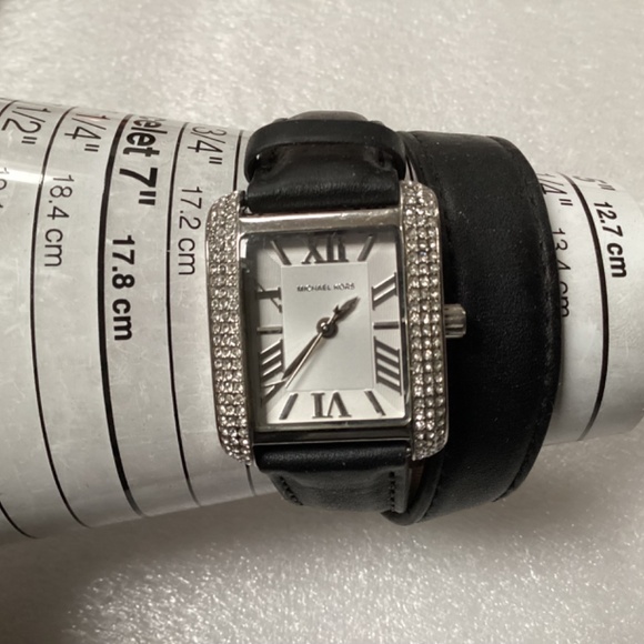 Michael Kors Mini Emery Silver Dial Black Leather Ladies Watch MK2359 - Picture 13 of 16